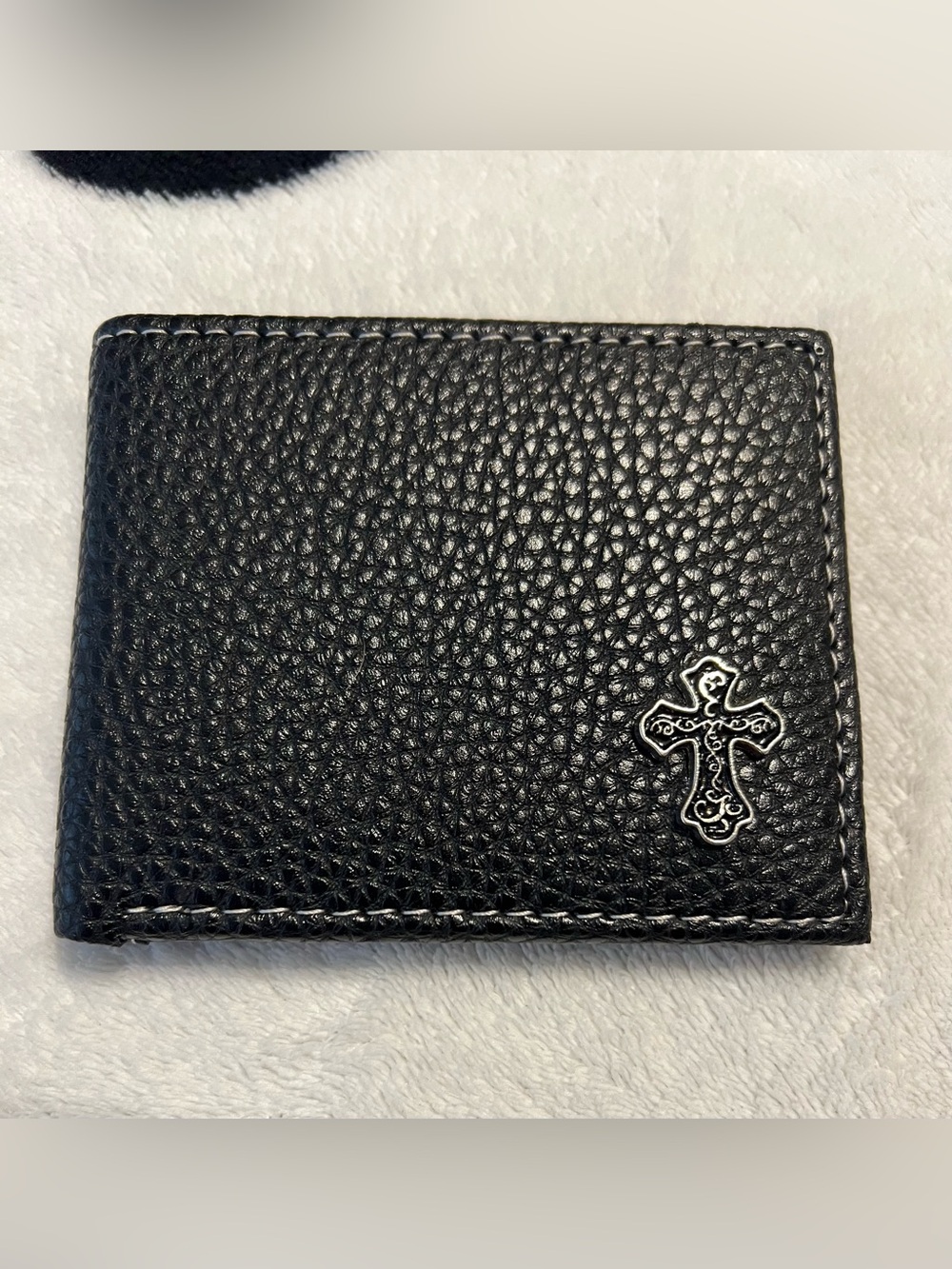 Black Men's Leather Bifold Wallet with Silver Cross Accent